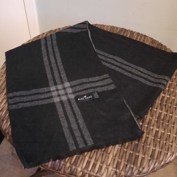 Bleu Nero New York Gray Plaid Viscose Scarf Cozycore Minimalist Winter Quietlux - Picture 1 of 8